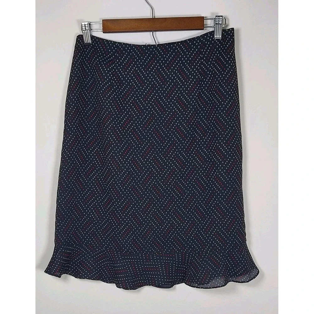 Ann Taylor Factory Lined Flounce/Flowing Skirt Black/Red Size 6 Women - Picture 2 of 8